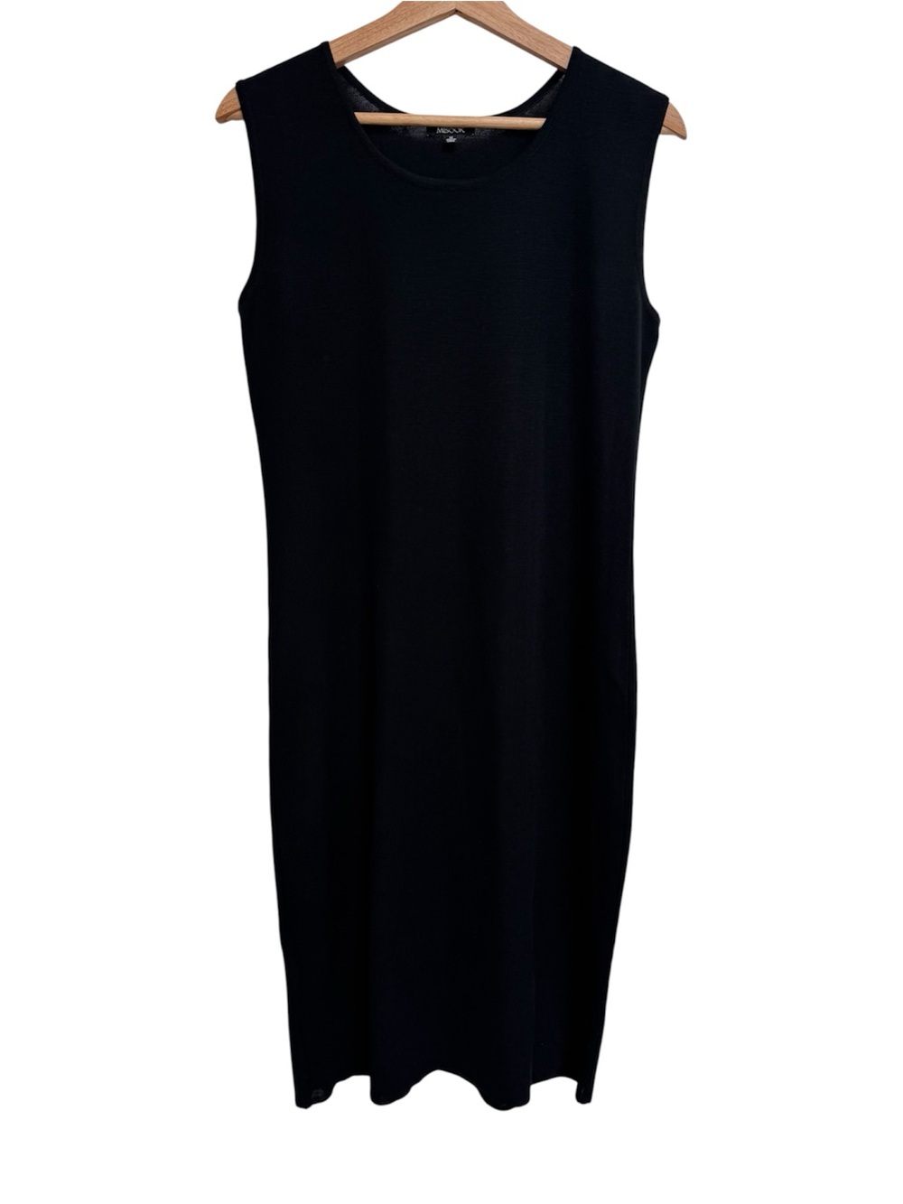 Misook Knit Slinky Midi Dress Women’s Medium Black Contemporary Minimalist Light